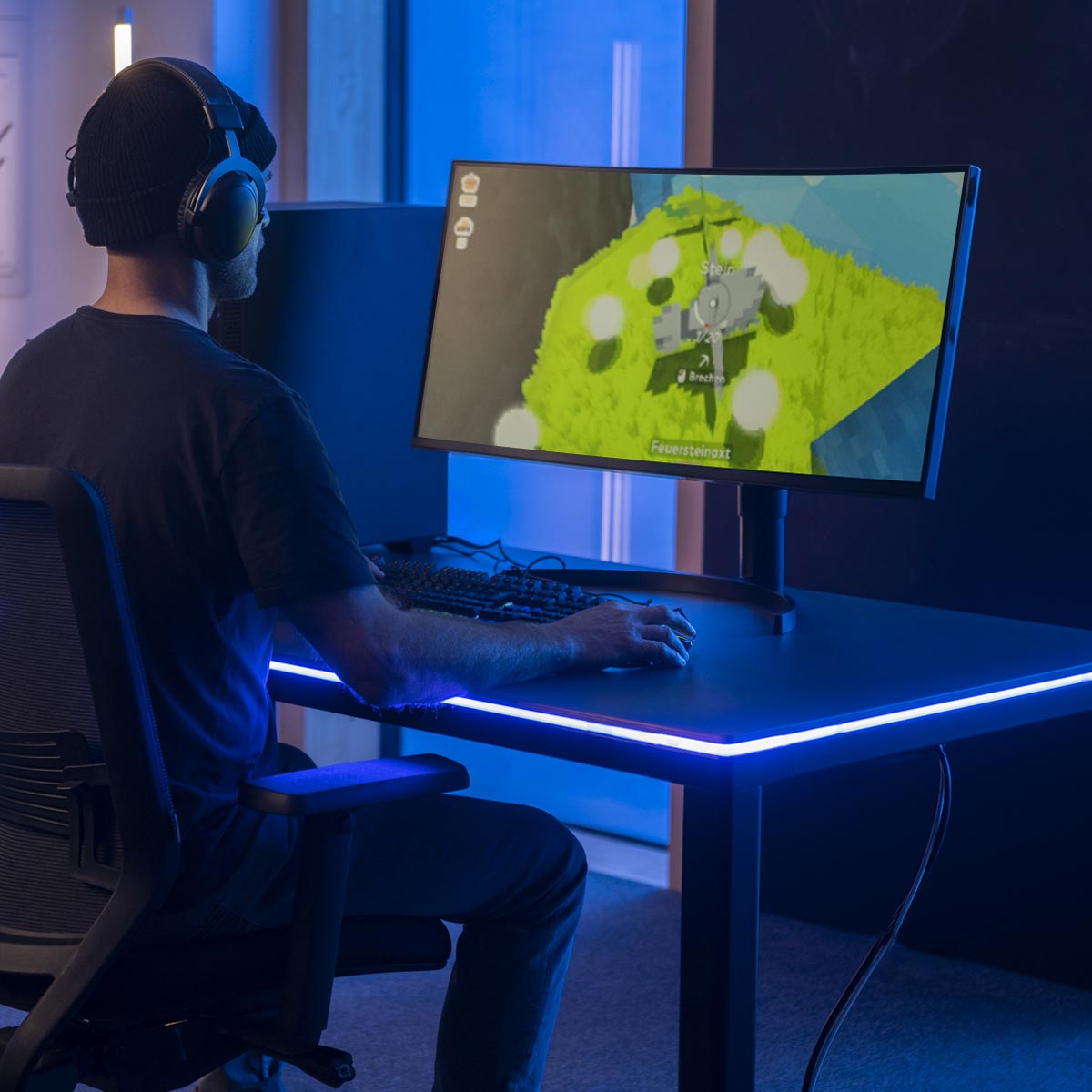 Desk Four Play - Stable Gaming Desk, Height-Adjustable | Yaasa