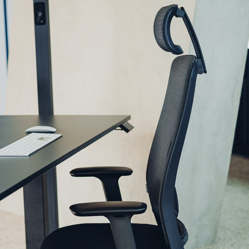 Expert Set: Desk & Chair Expert