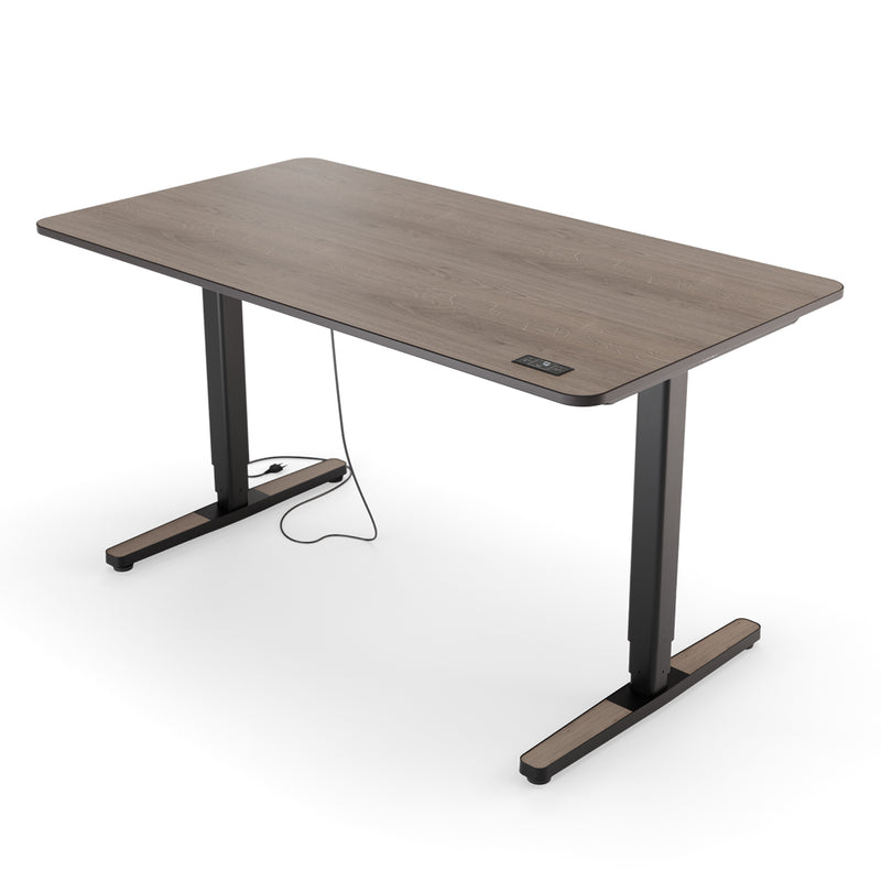Desk Pro 2 von Yaasa in der Farbe Eiche und Größe 139 x 75 cm.